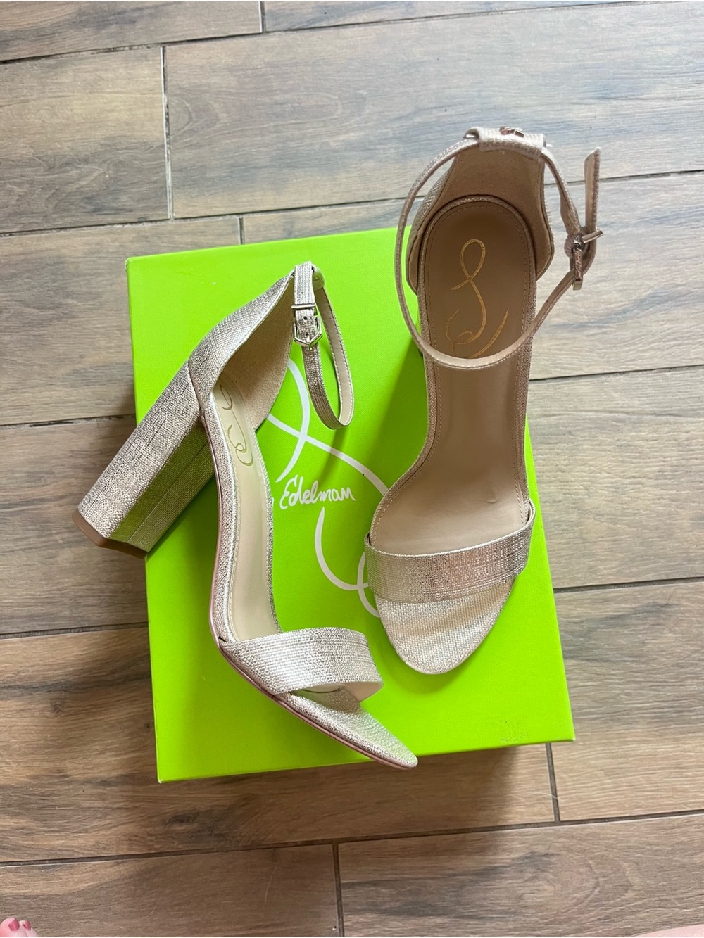 Sam Edelman Yaro Gold metallic 8.5